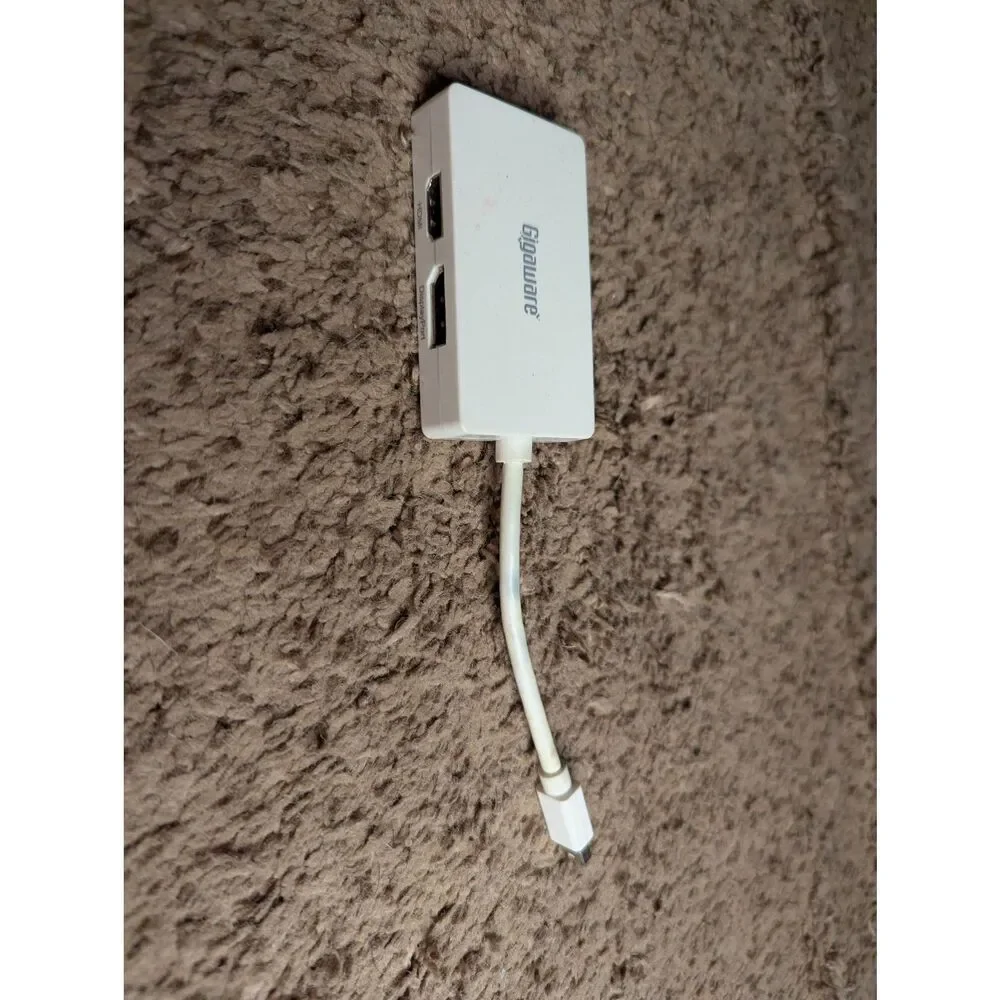 Gigaware Mini DisplayPort to HDMI DVI DisplayPort Adapter 3-in-1 Hub 2602906